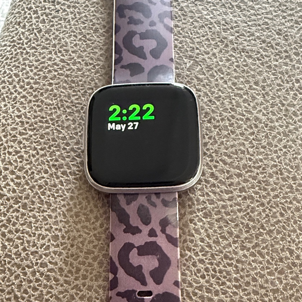 fitbit Versa-style Smartwatch with Purple Leopard Print Band